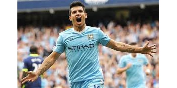 Agüero ma koszulkę z numerem 10